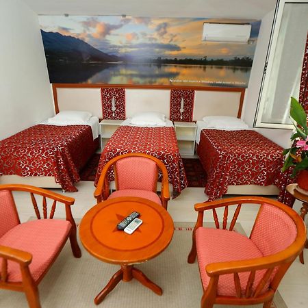 Hotel Kaduku Shkodër Rom bilde